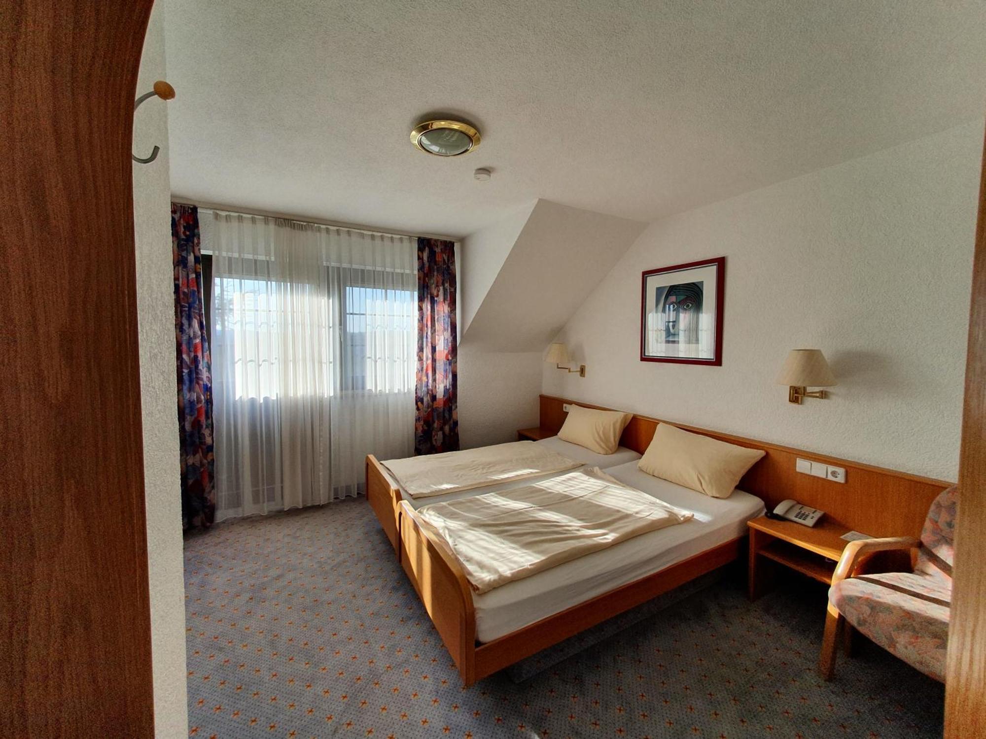Landgasthaus Hotel Maien Rheinfelden  Exteriör bild