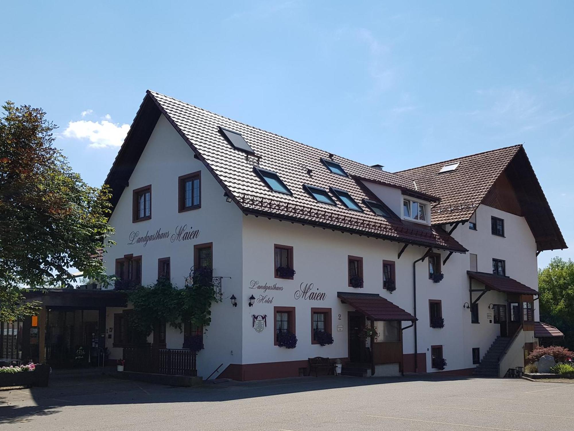 Landgasthaus Hotel Maien Rheinfelden  Exteriör bild